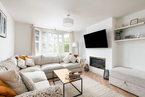 Photo 30- click for photo gallery